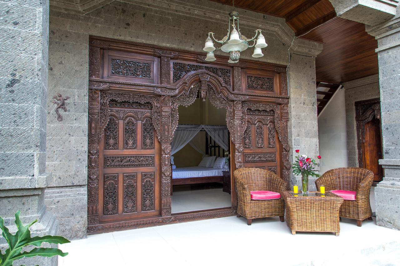 Chunga Changa Hotel 4*
